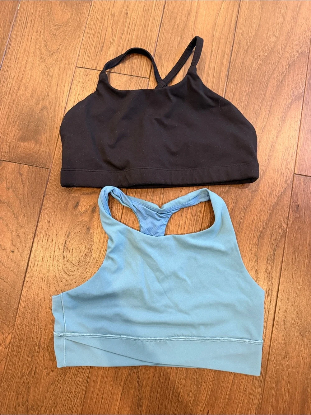Athleta Girls Black and Teal Sports Bras XL/14 C5-068